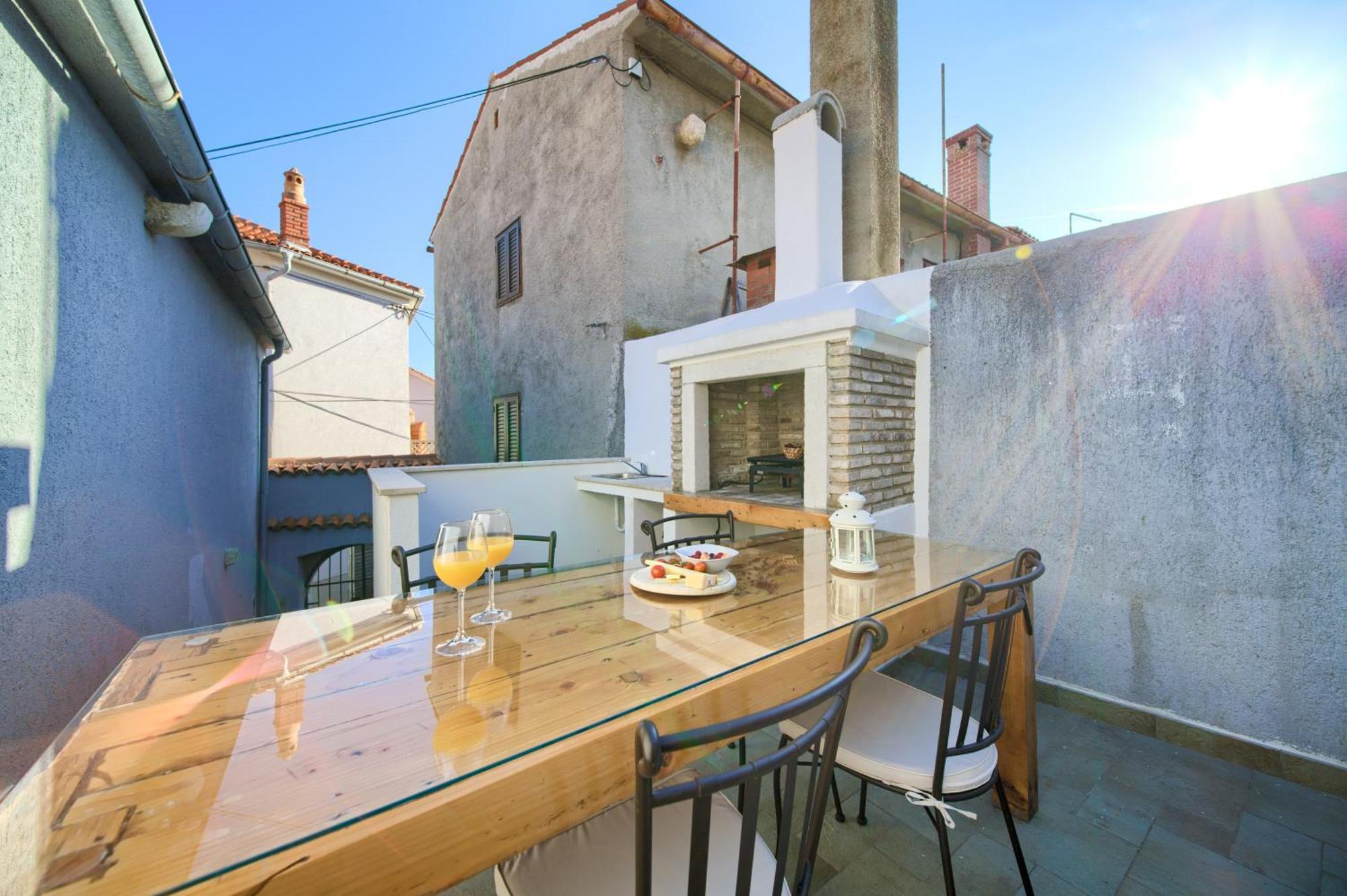 Apartment Old Town Mariolina Veglia Exterior foto