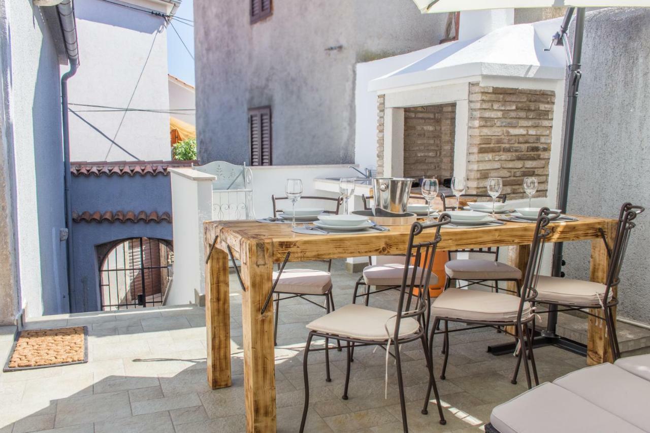Apartment Old Town Mariolina Veglia Exterior foto