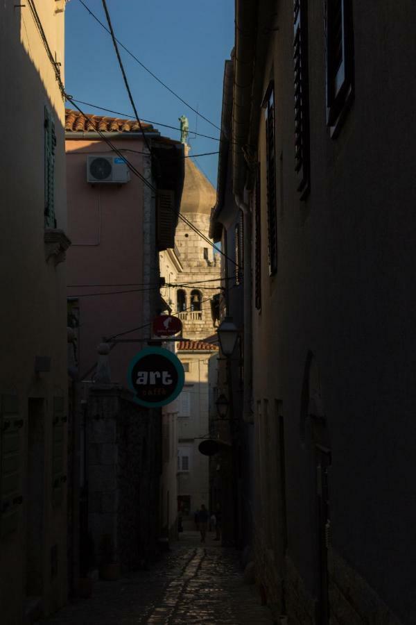 Apartment Old Town Mariolina Veglia Exterior foto