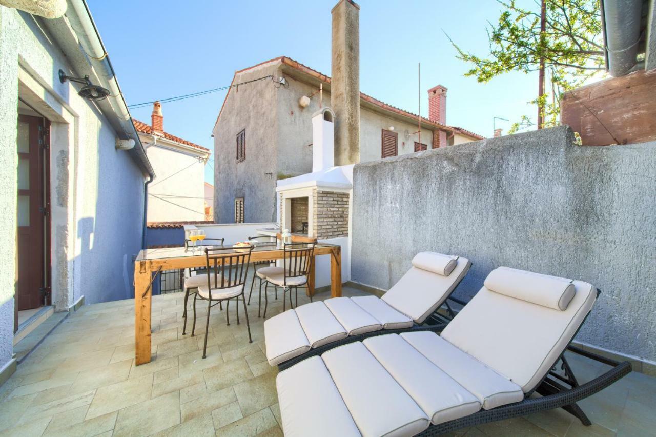 Apartment Old Town Mariolina Veglia Exterior foto